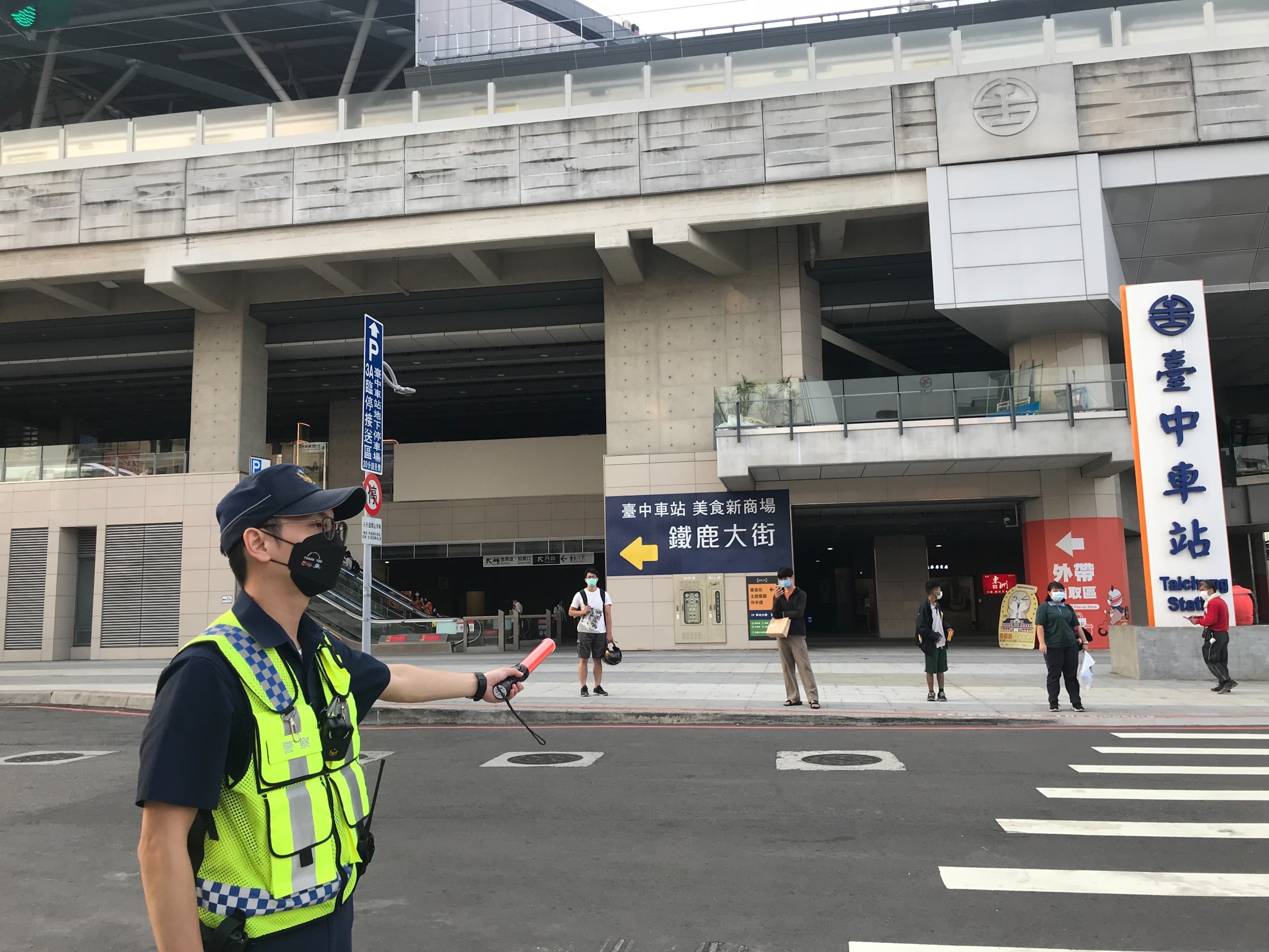 中警三為中秋”芭比q”不塞車-提前規劃中秋連假交通疏導措施