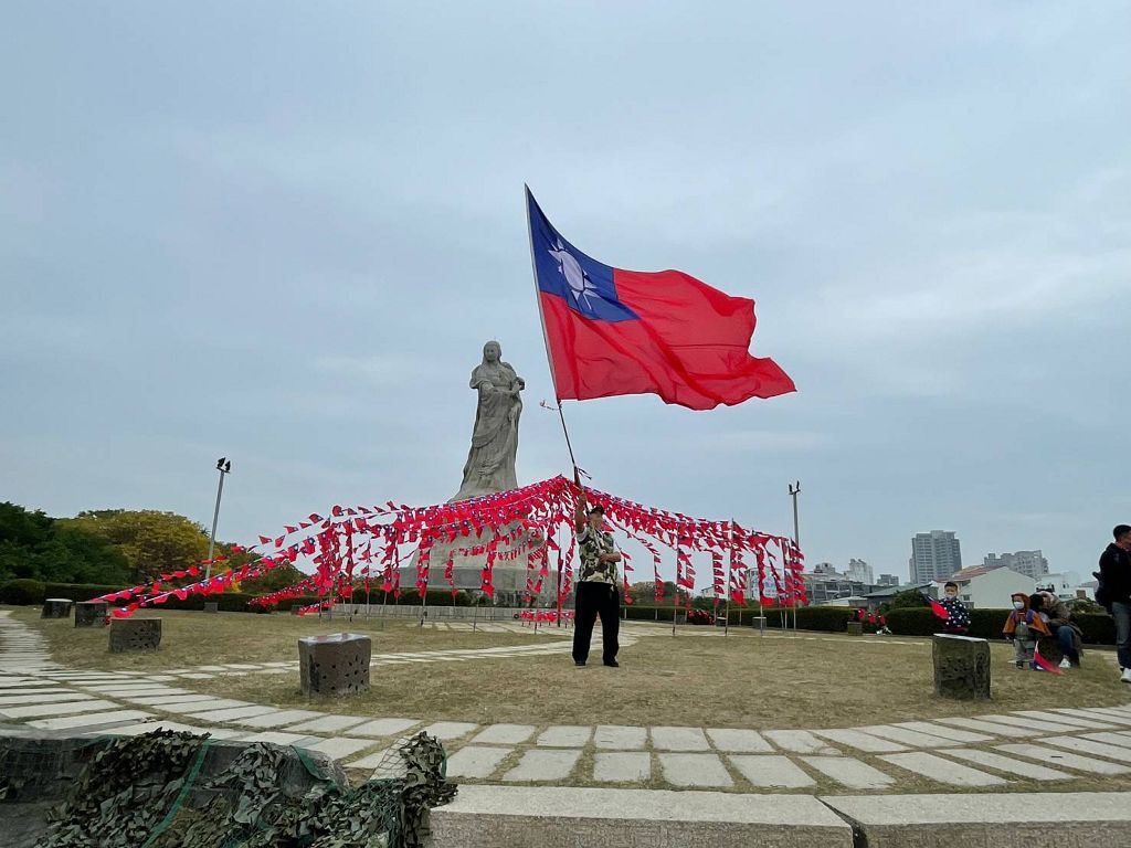 全民國防軍事嘉年華媽祖護國旗