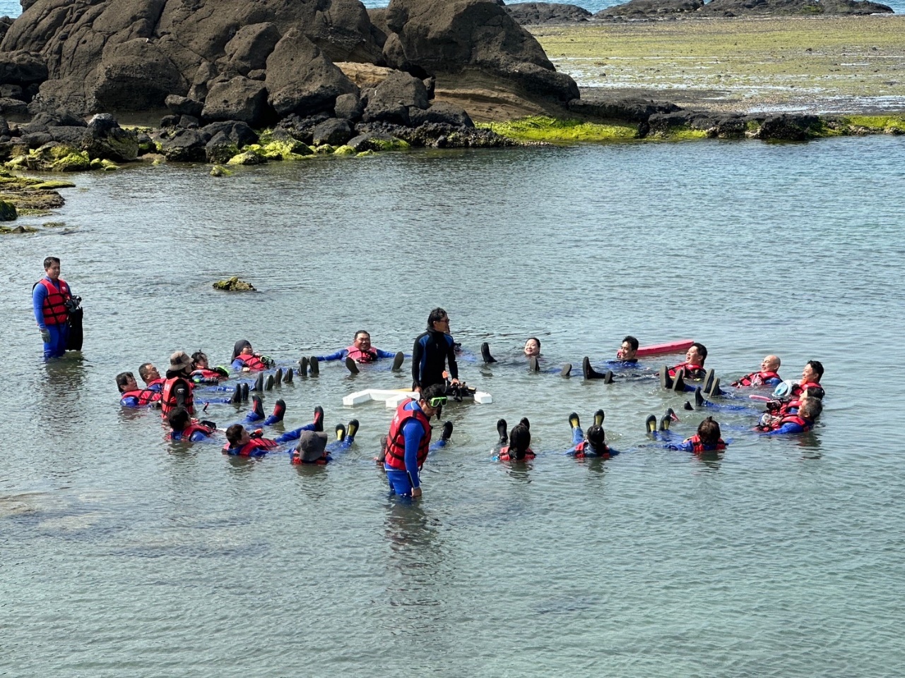 澎湖南方四島國家公園解說-人員培訓順利完成產業轉型起步走