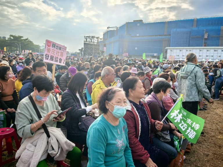林岱樺高雄鳳山造勢喊話：父女兩代蒙冤 拚高雄千億觀光商機