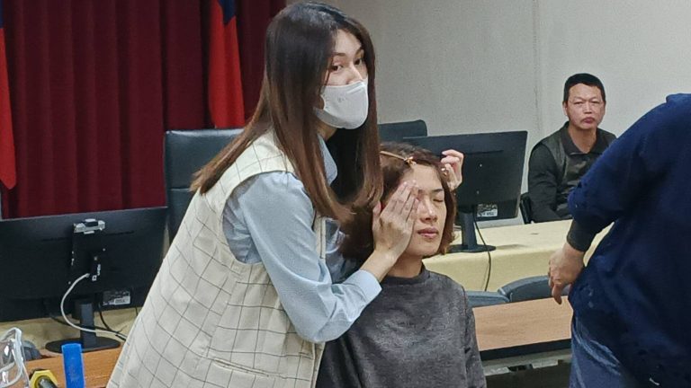 首開肌膚保養講座慶祝婦女節 霧峰警女性同仁「足甘心」