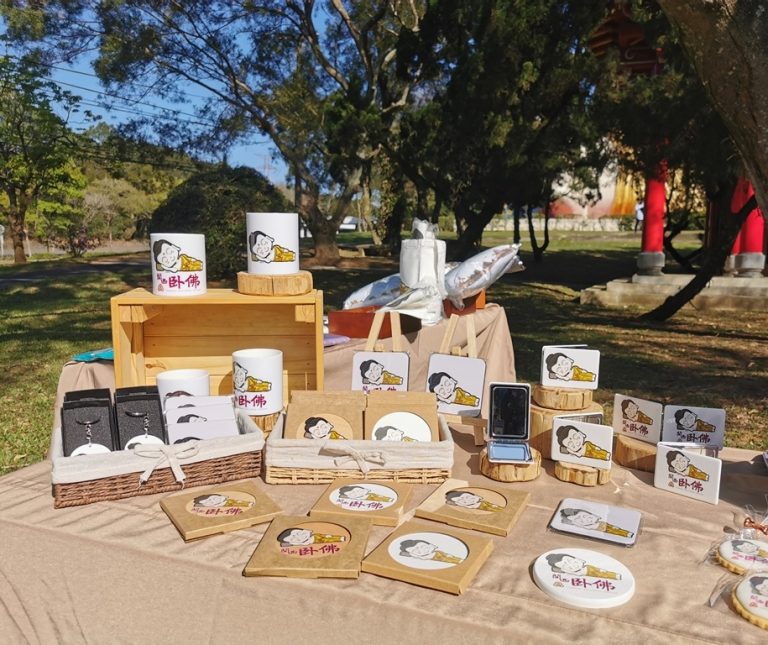 全台最大關西臥佛首度開放  百人吉祥臥起來 鄉親優惠遊園500佛心價