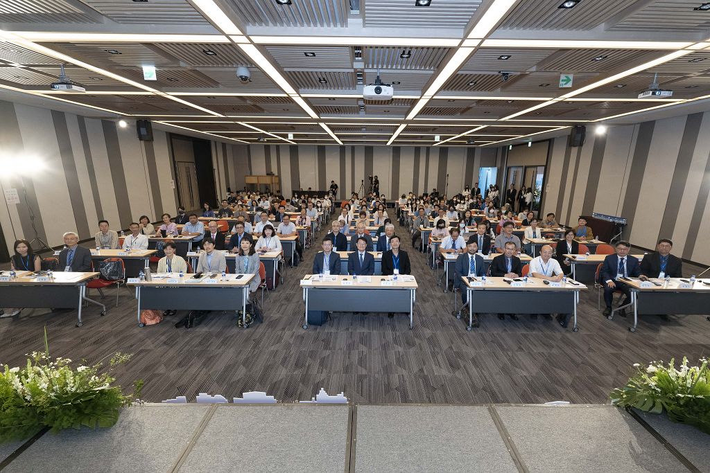 翻轉／重生-都市更新研討會-臺日專家共同「翻轉」新北市